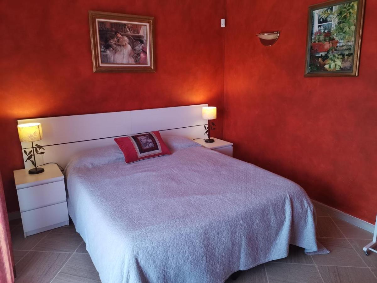 Bed and Breakfast Les Cigalous Restinclieres Экстерьер фото